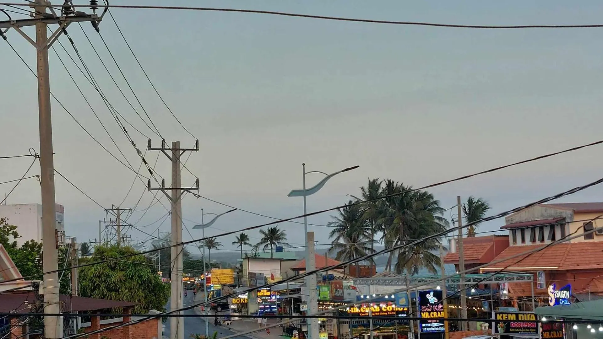 Sunny Homestay Phan Thiết 0*,